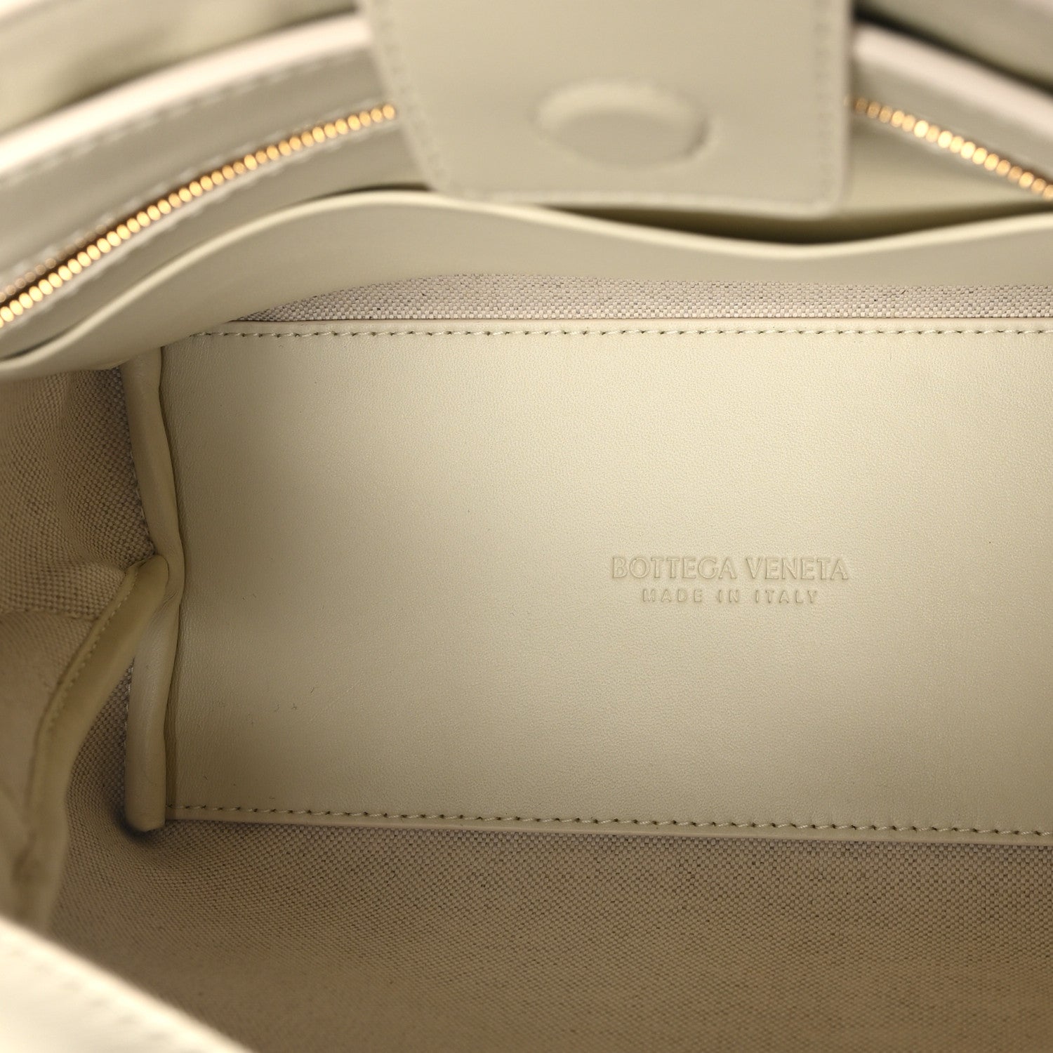 Bottega Veneta Raffia Calfskin Small Andiamo Shoulder Bag Sea Salt Natural 5 of 9