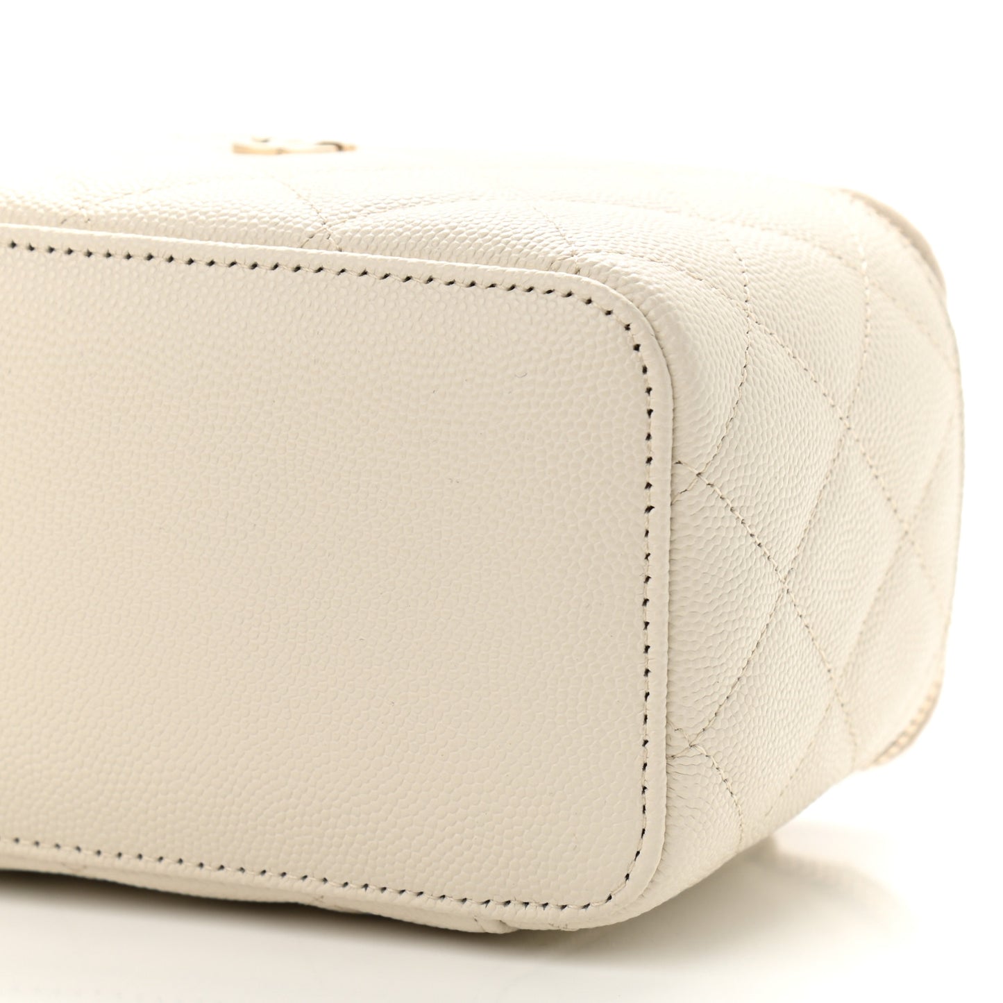 Caviar Quilted Small Vanity Case With Chain White
