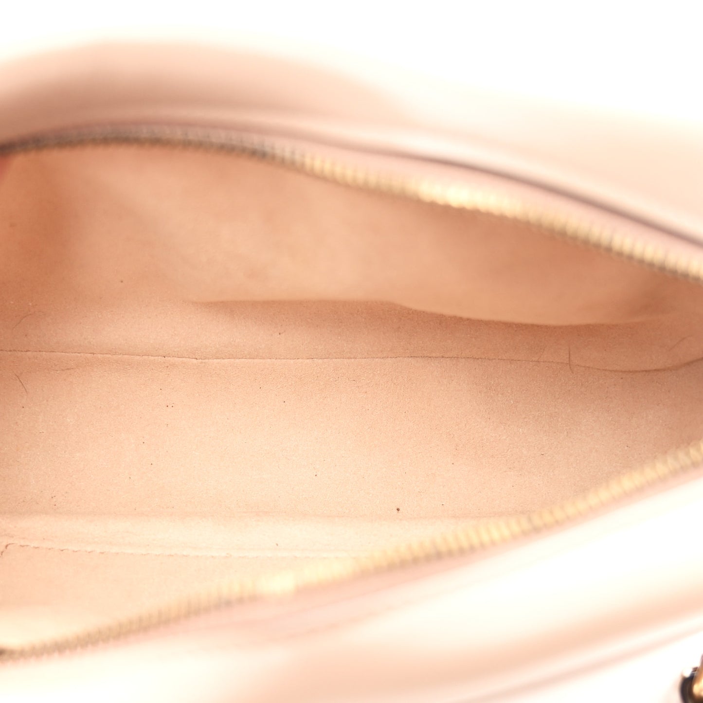 Calfskin Matelasse Small GG Marmont Chain Shoulder Bag Porcelain Rose
