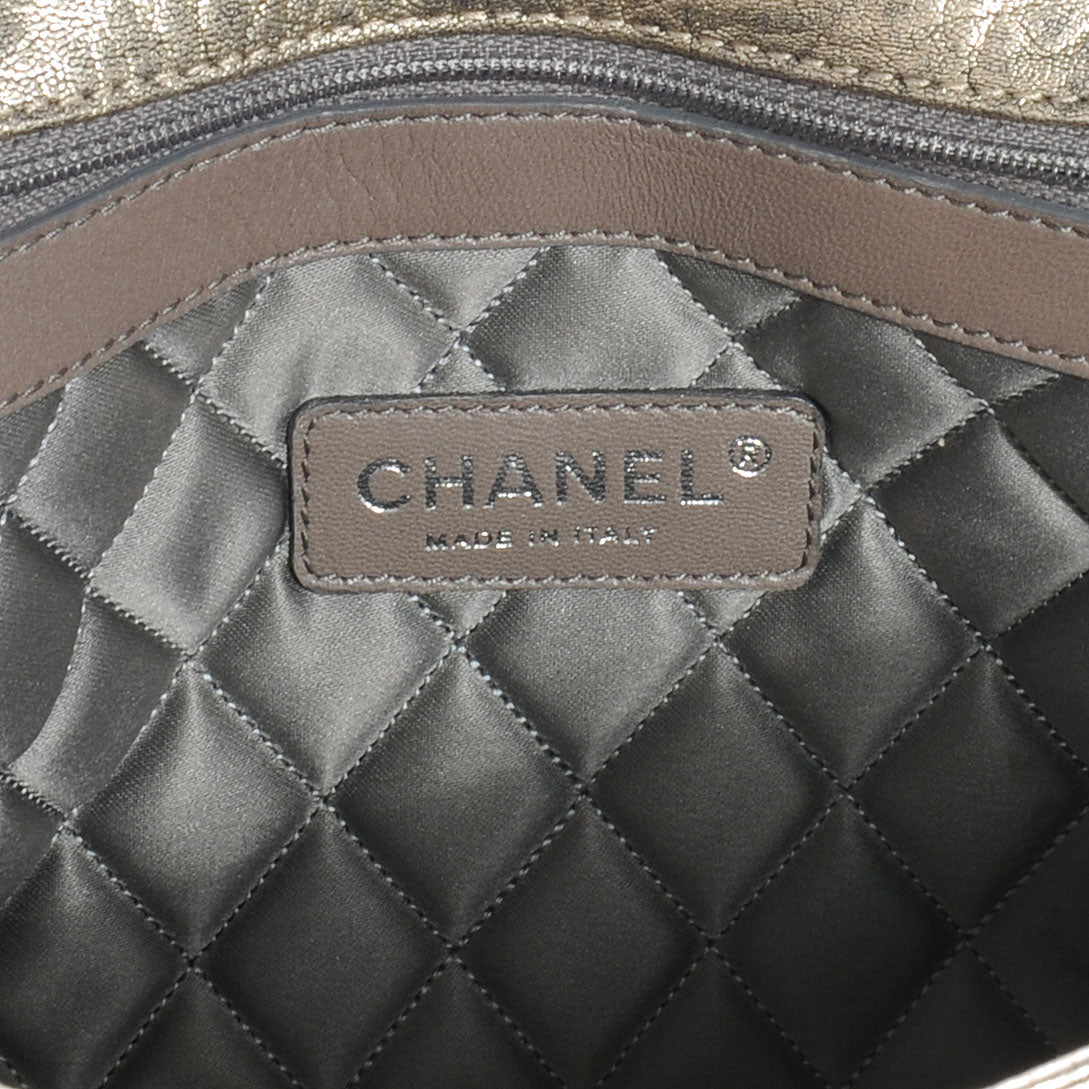 Chanel Distressed Lambskin Le Marais Ligne Flap Gold 6 of 7