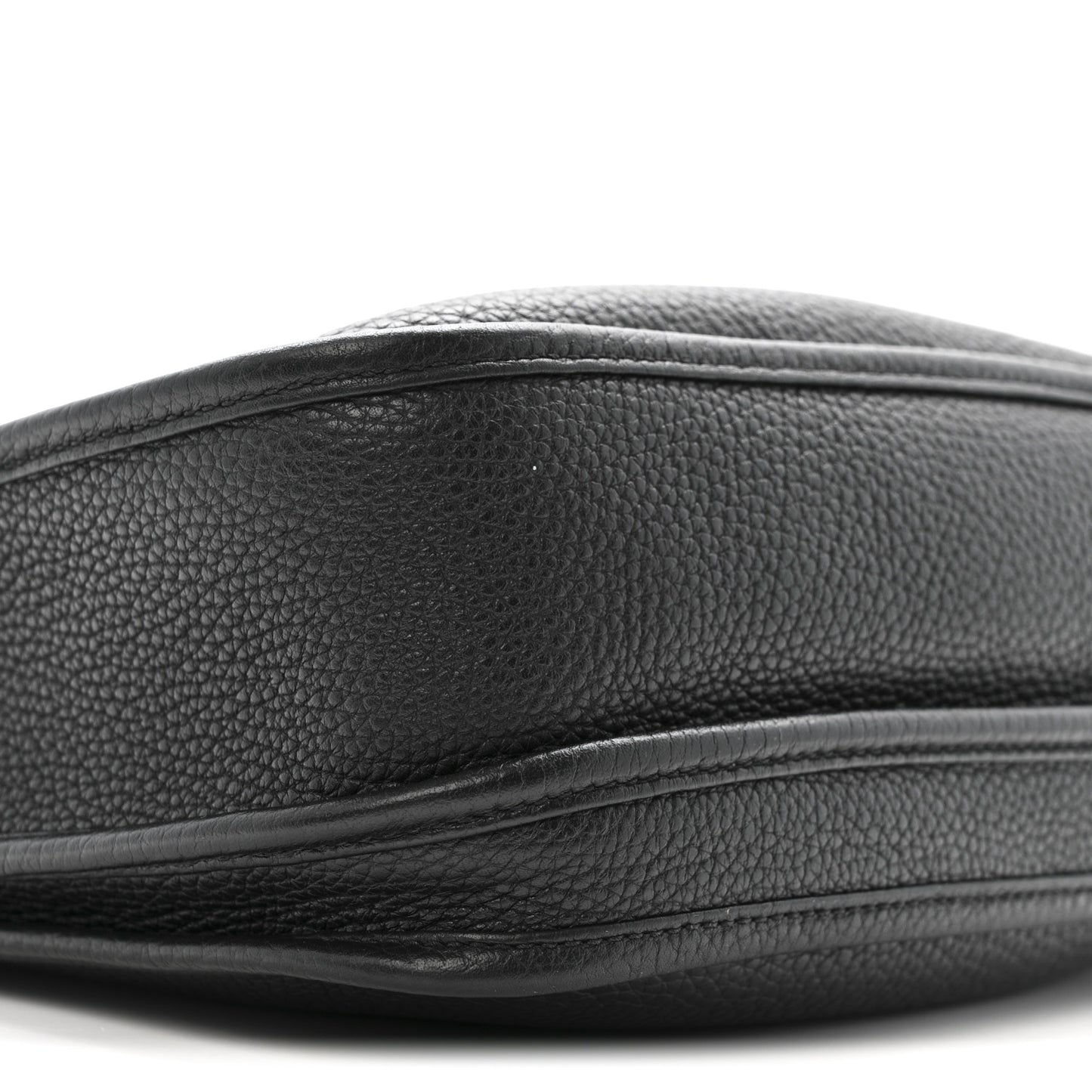 Taurillon Clemence Evelyne III PM Black
