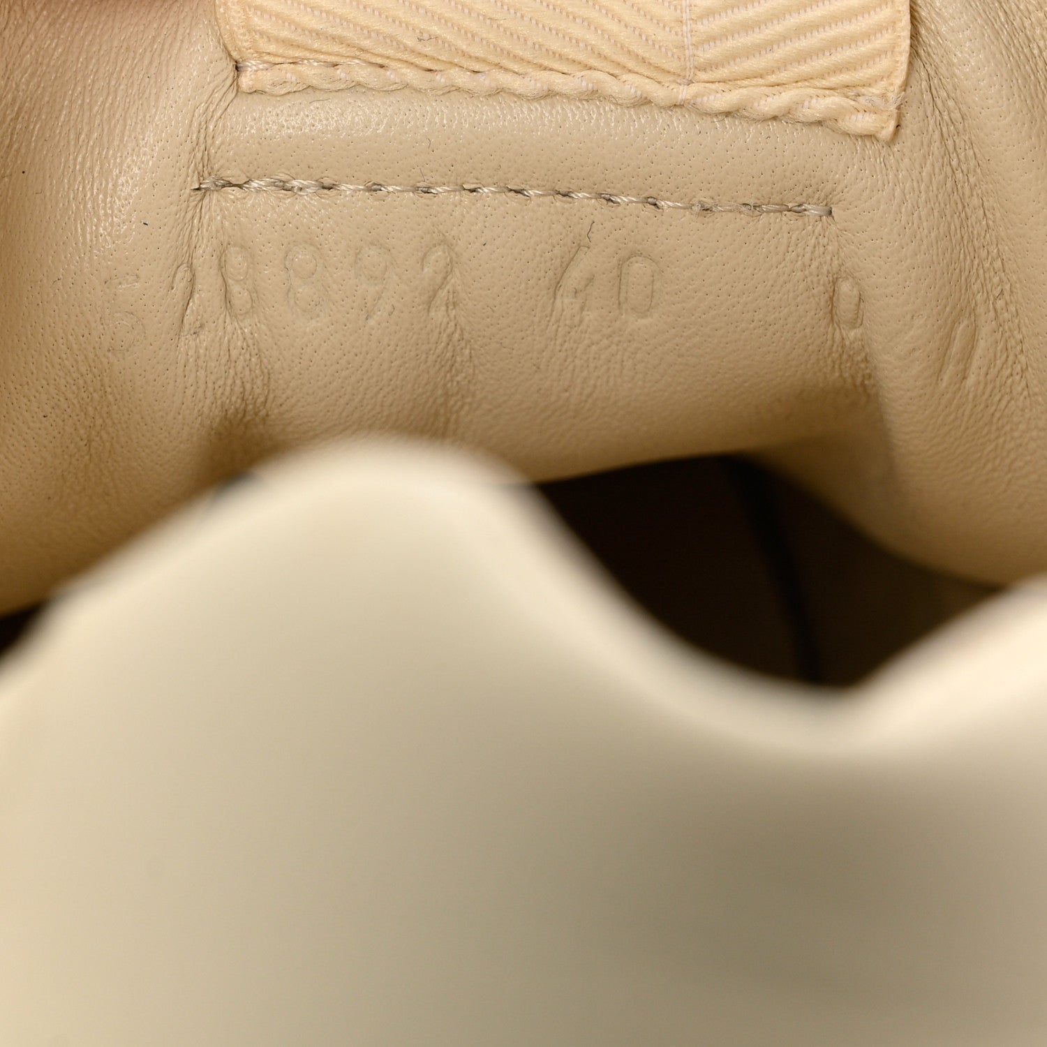 Gucci Calfskin Logo Womens Rhyton Sneakers 40 Ivory 6 of 8