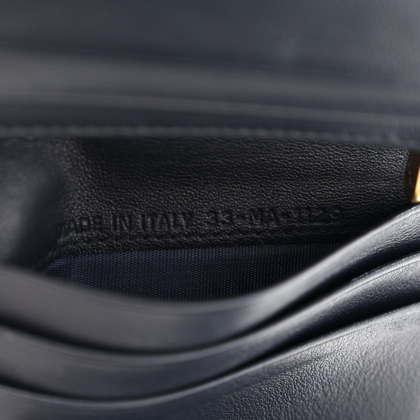 Oblique Saddle Lotus Wallet Blue