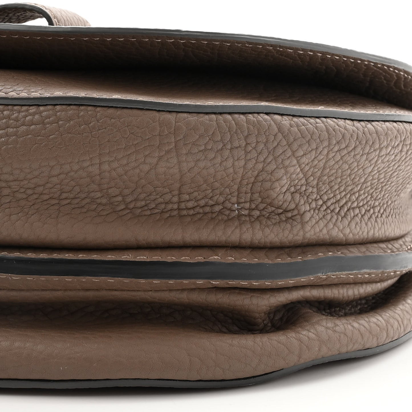 Crispy Calfskin Le Mutin MM Saddle Bag Taupe