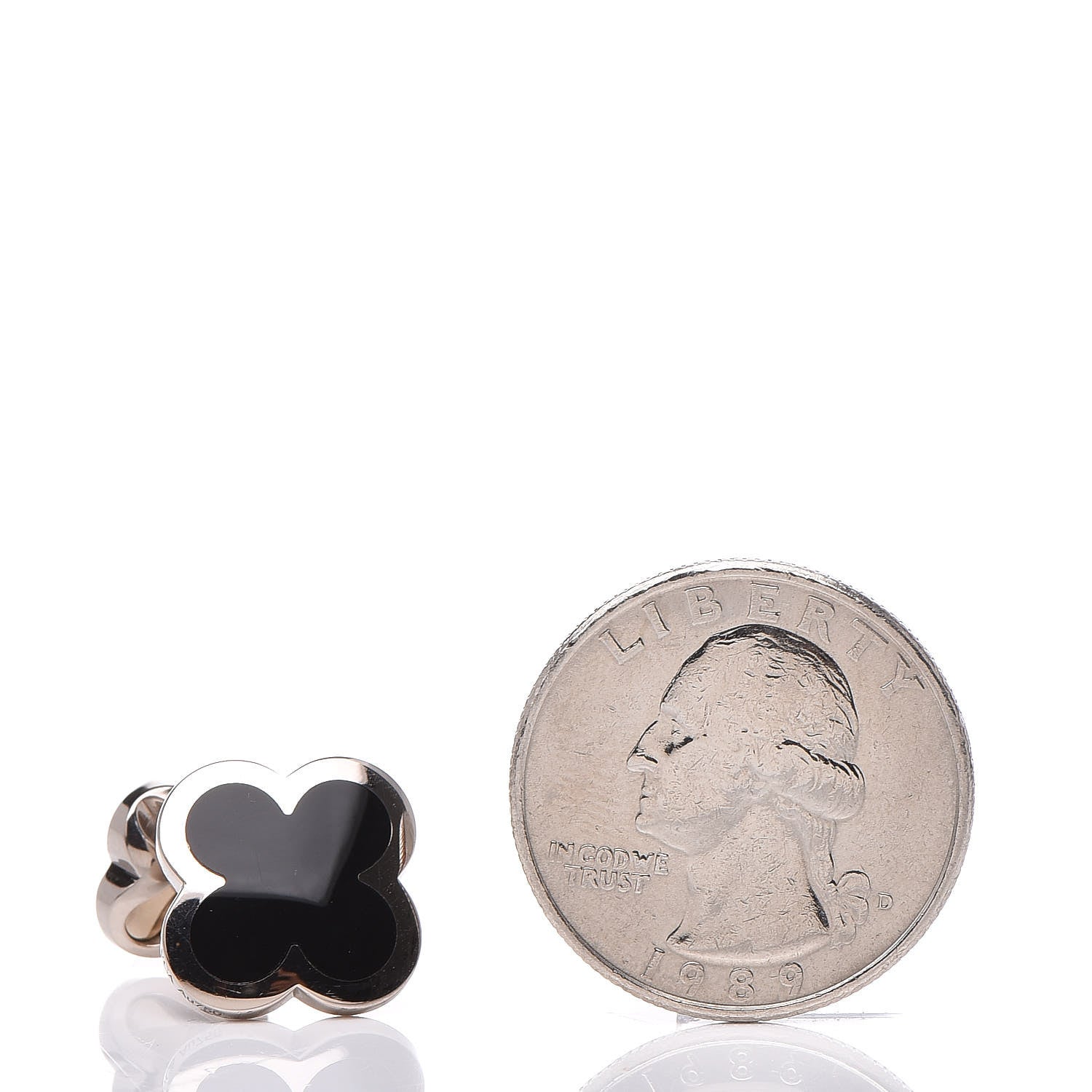 Van Cleef & Arpels 18K White Gold Black Onyx Alhambra Cufflinks 2 of 6