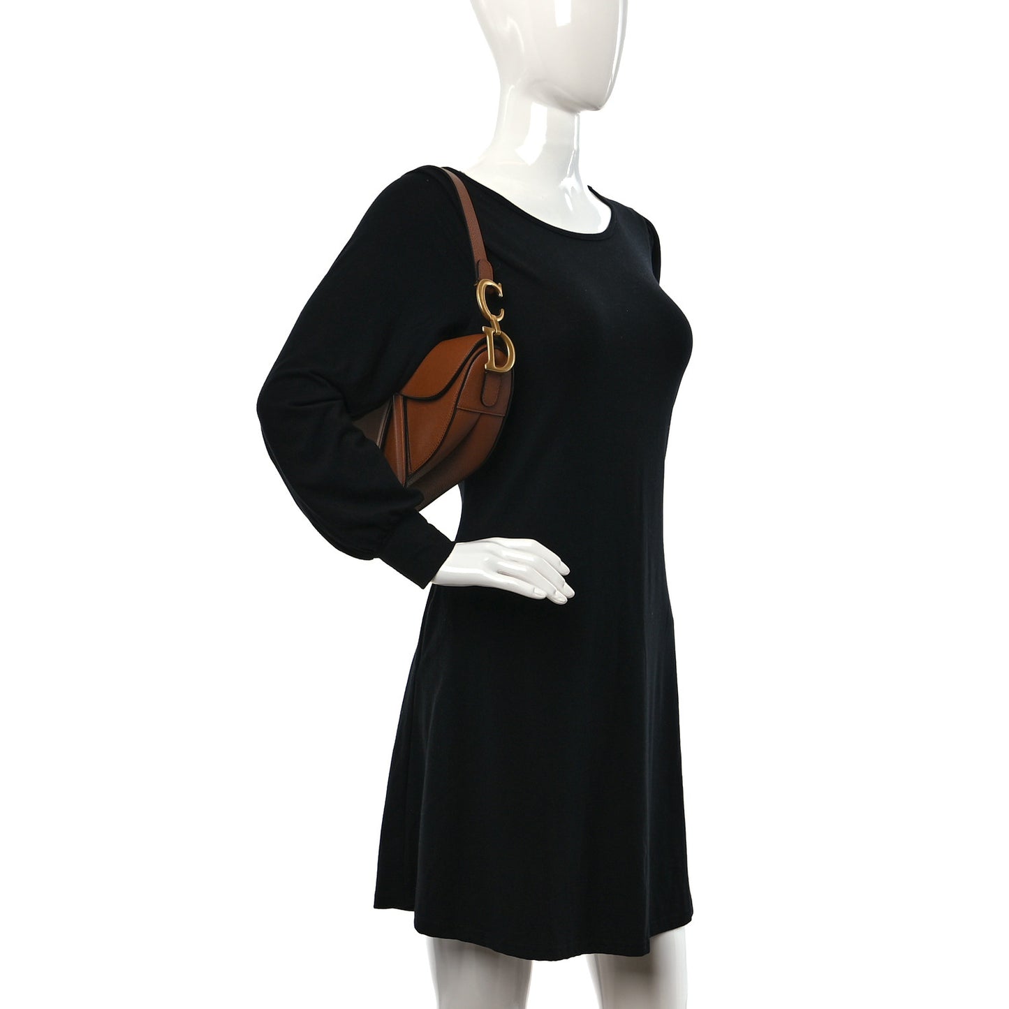 Grained Calfskin Saddle Bag Camello