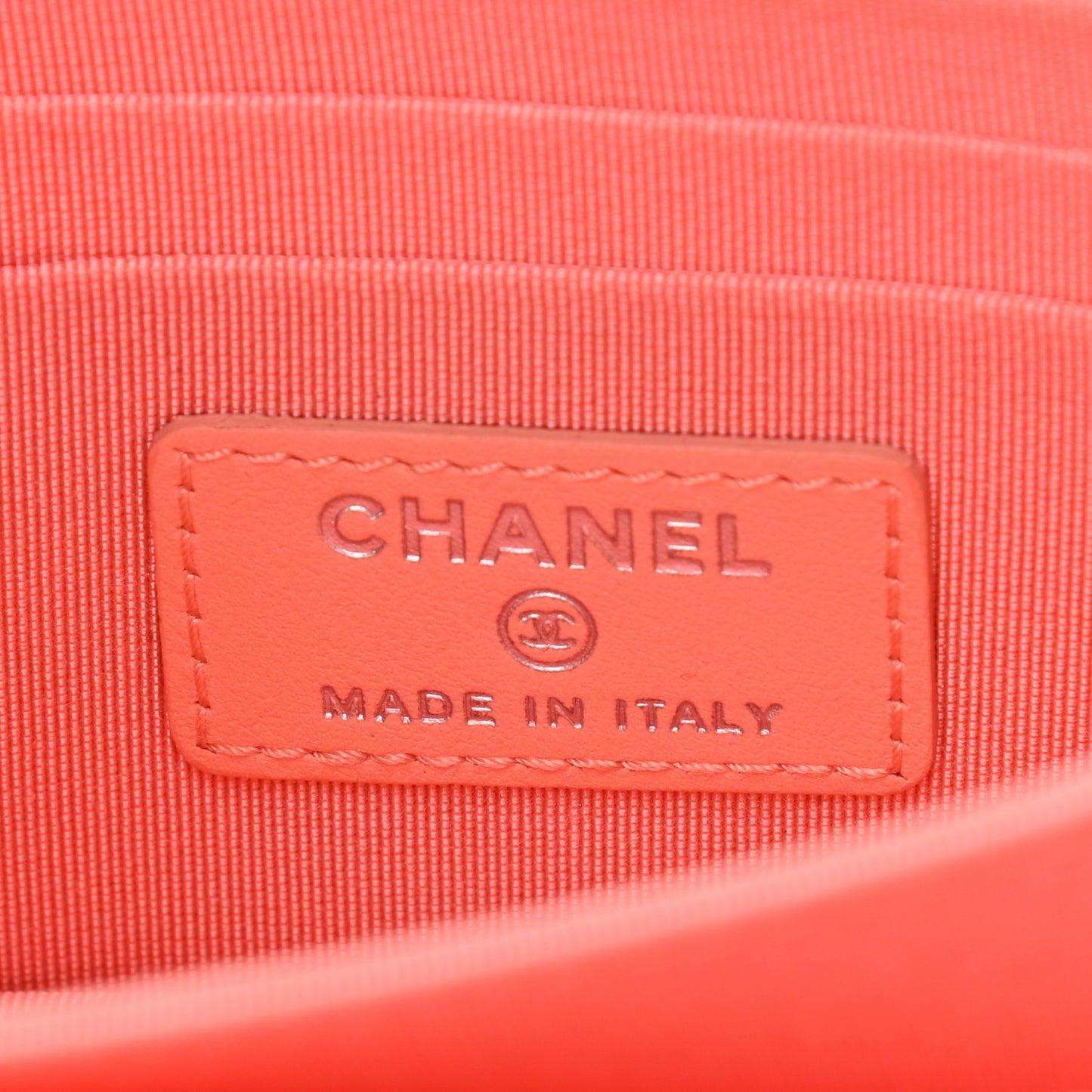 Caviar Quilted Mini Wallet On Chain WOC Coral