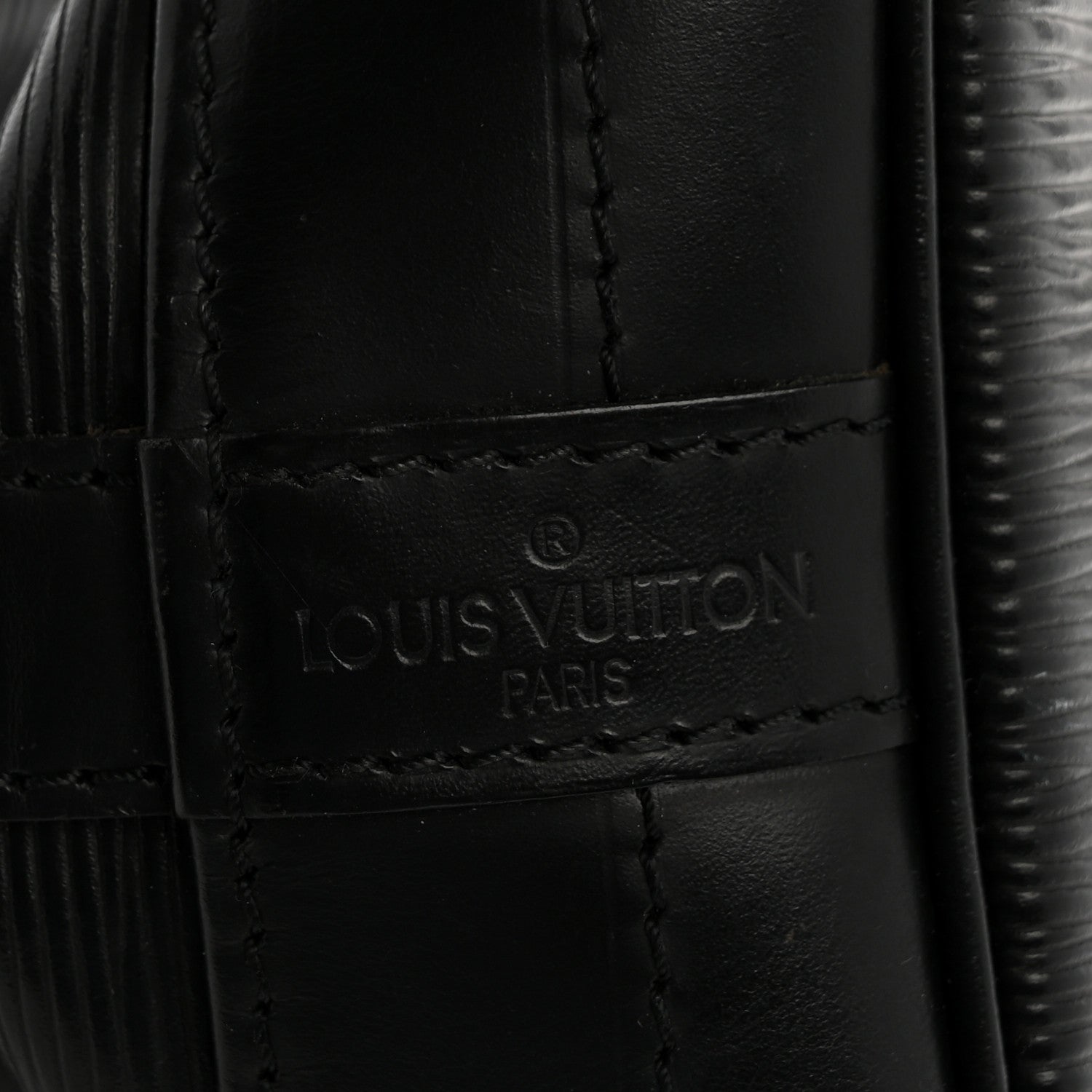 Louis Vuitton Epi Noe Black 6 of 17