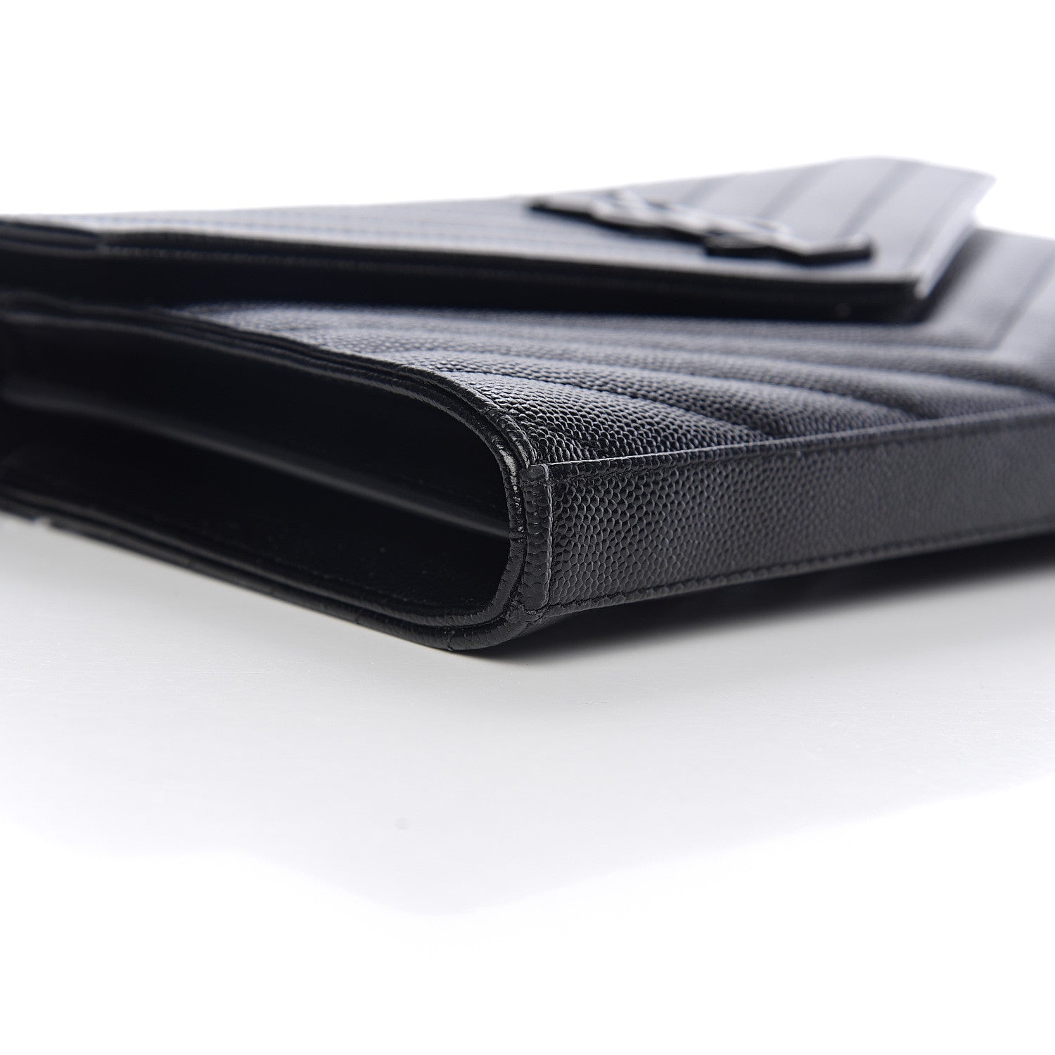 Saint Laurent Grain De Poudre Matelasse Chevron Monogram Chain Wallet Black 8 of 11