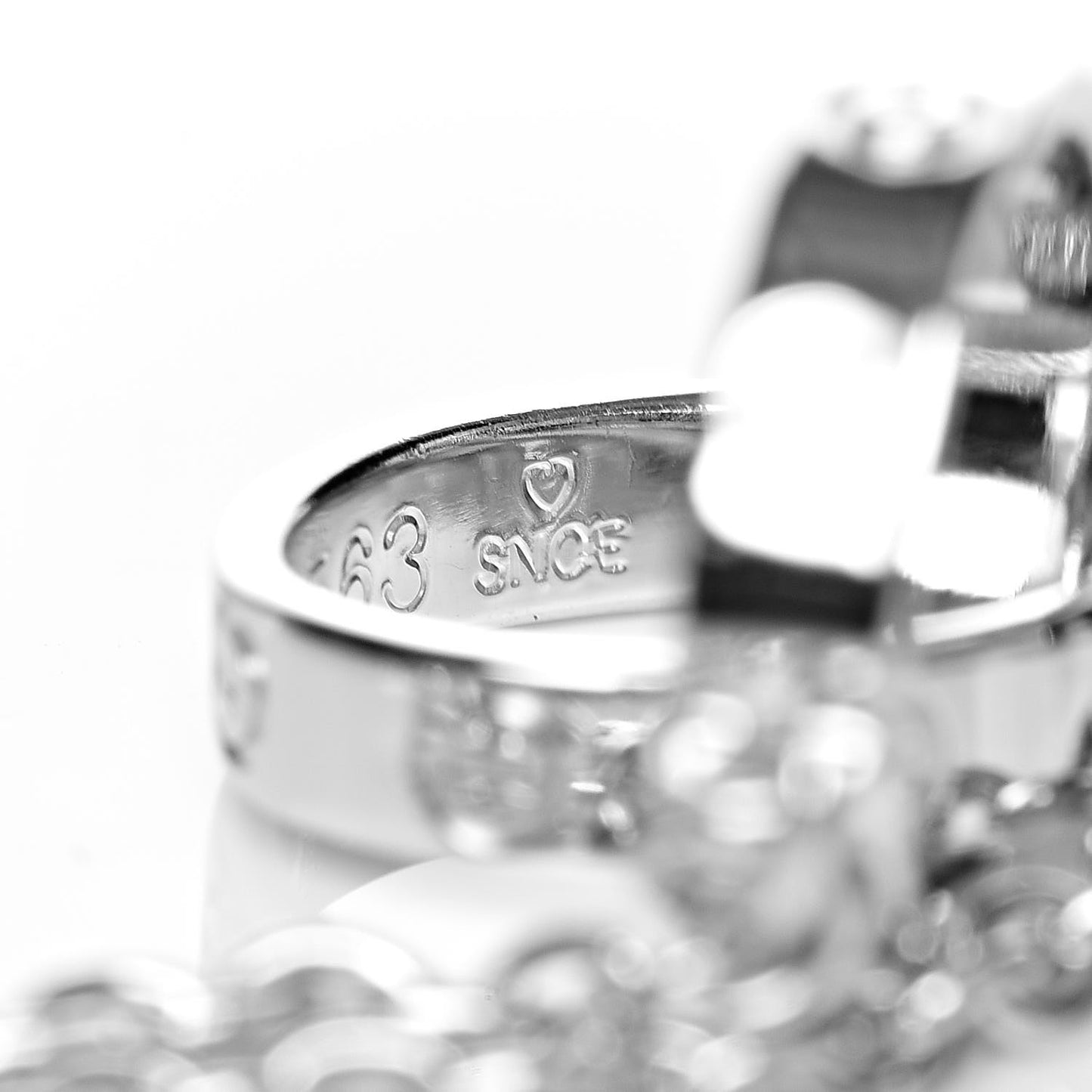 18K White Gold Interlocking LOVE Necklace