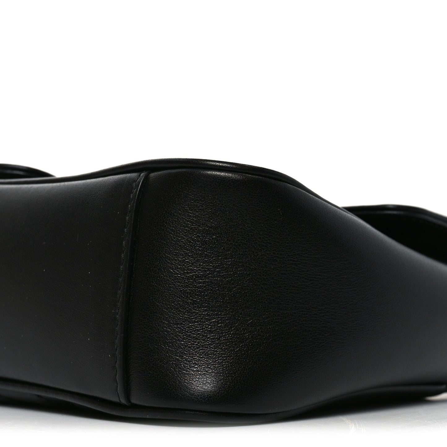 Calfskin Matelasse Small GG Marmont Shoulder Bag Black