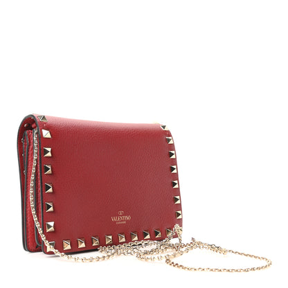 Valentino Garavani Pebbled Calfskin Rockstud Wallet on Chain Rouge Pur 3 of 10