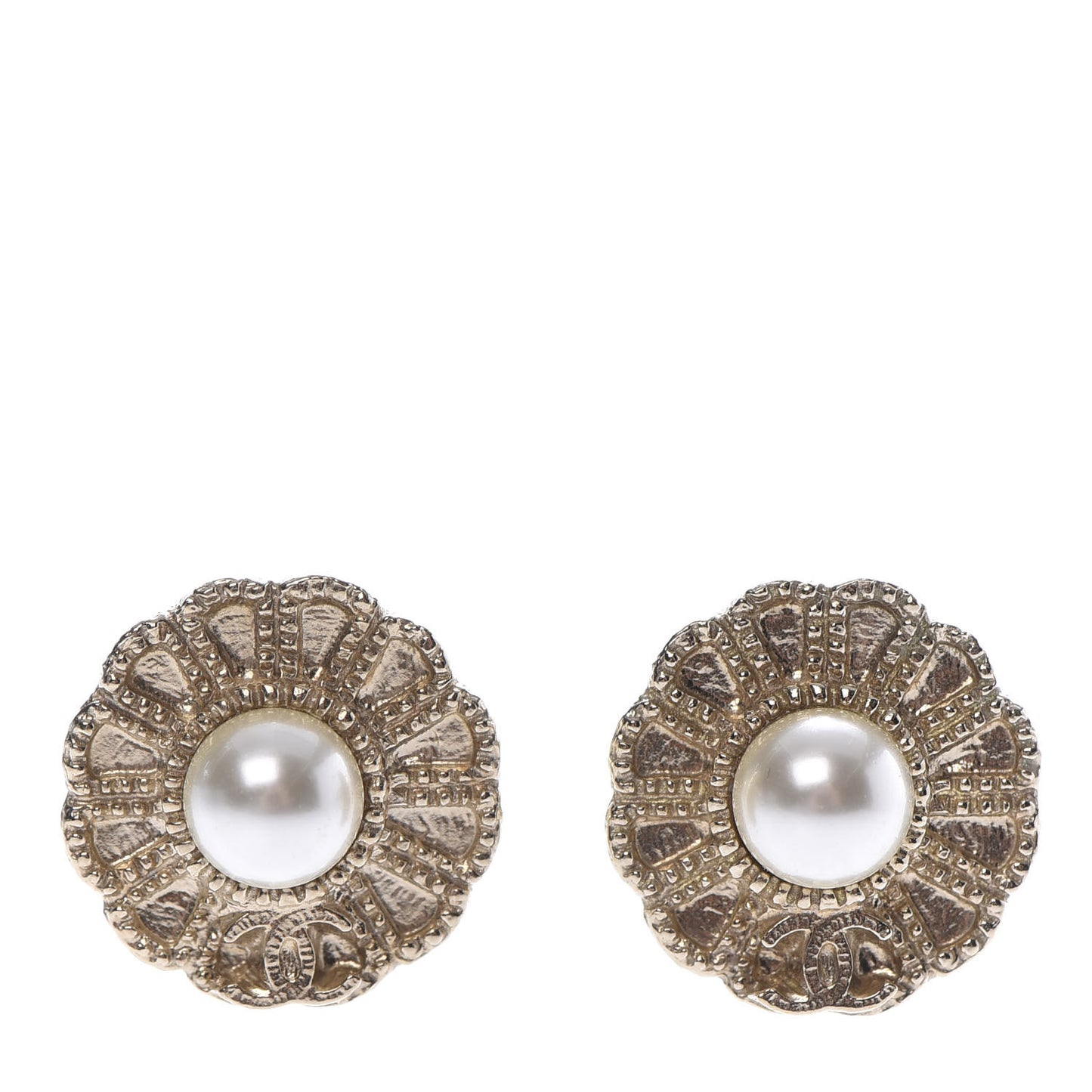Pearl CC Camellia Earrings Gold