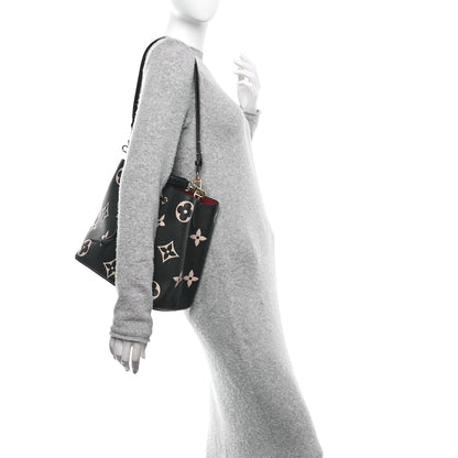 Louis Vuitton Empreinte Monogram Giant Neonoe MM Black Beige 2 of 10