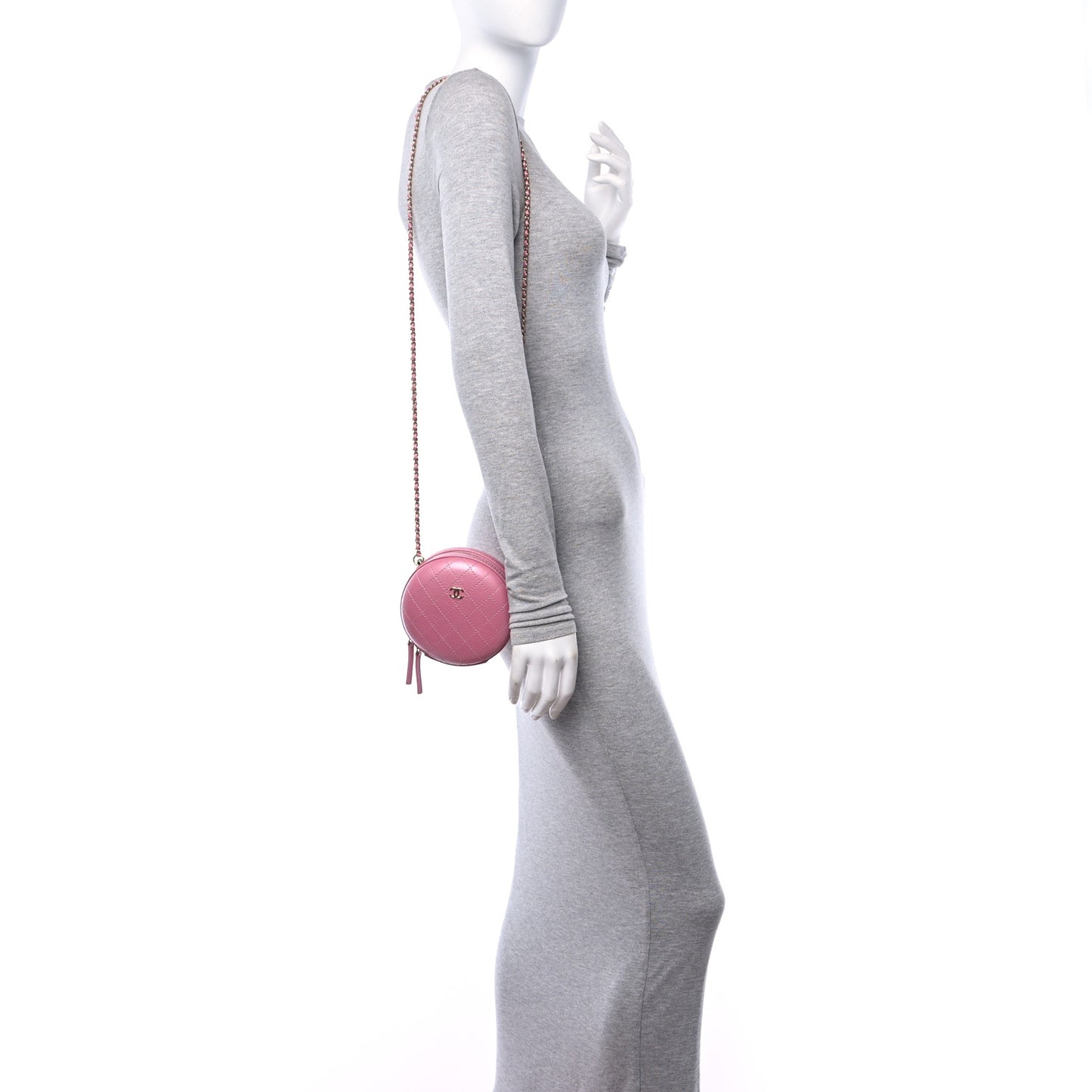 Iridescent Lambskin Quilted Round Clutch With Chain Pink