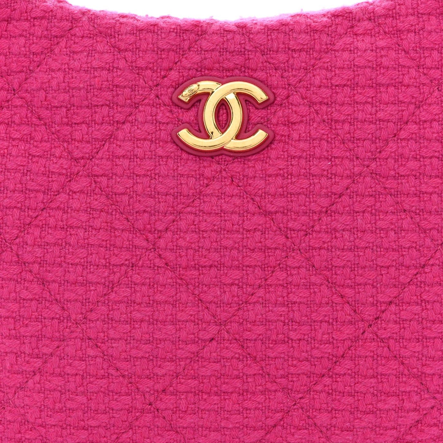 Cashmere Tweed Quilted CC Links Hobo Fuchsia