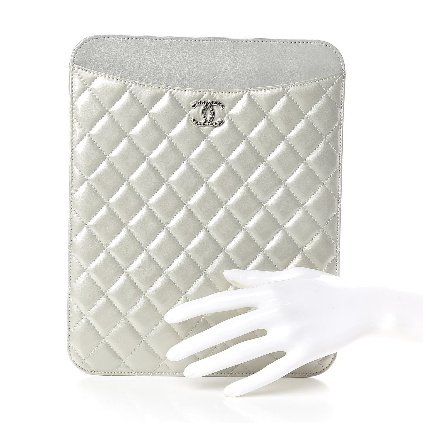 Patent Quilted Brilliant iPad Case Grey