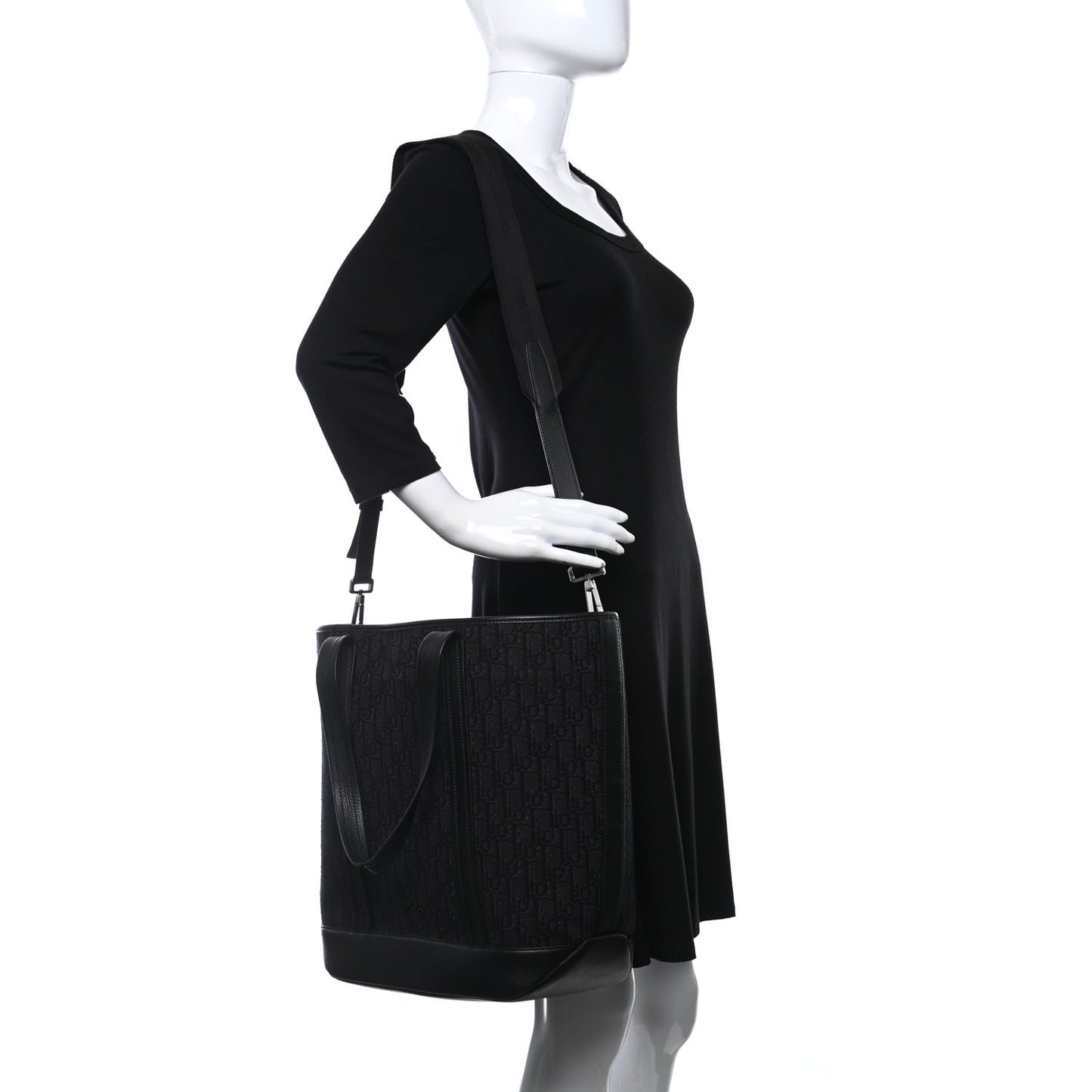 HOMME Oblique Grained Calfskin Tote Black
