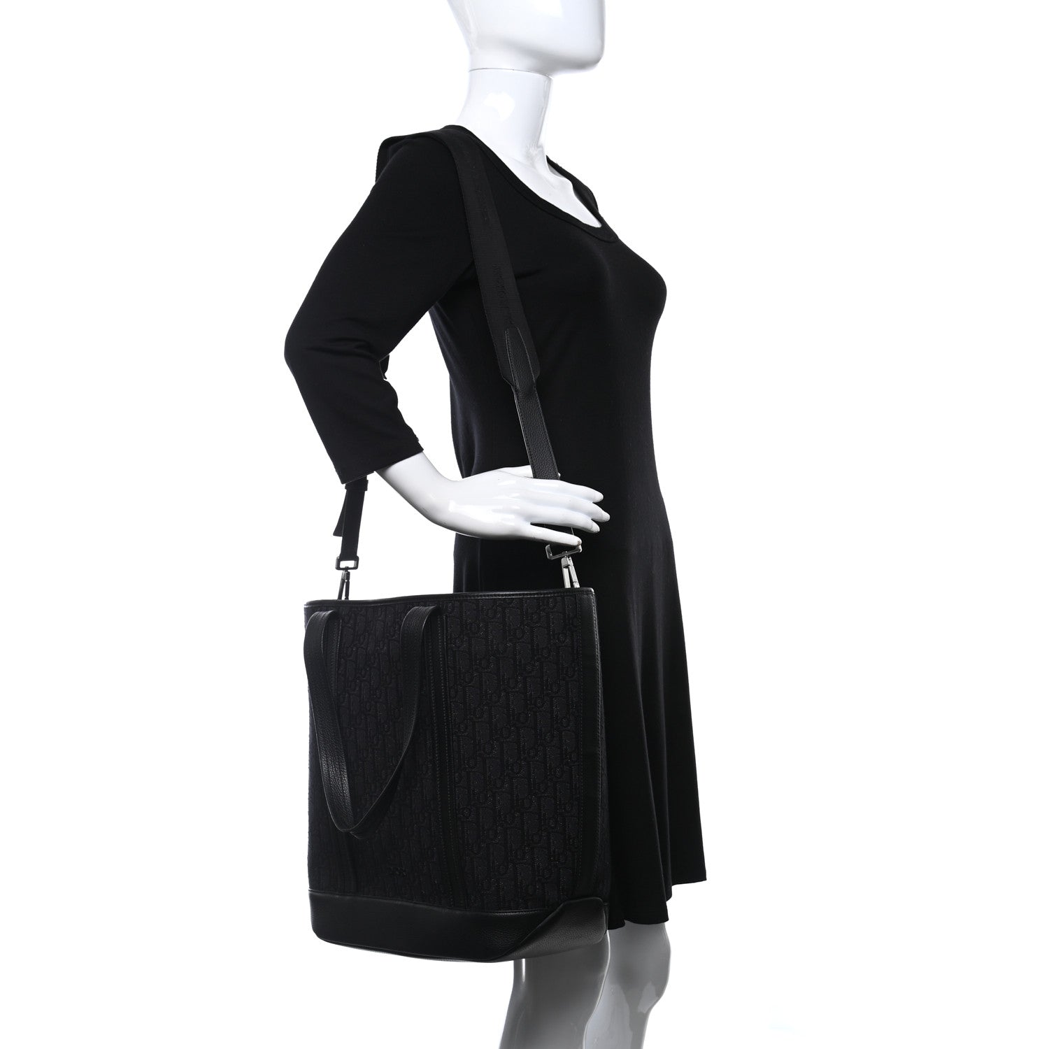 Christian Dior HOMME Oblique Grained Calfskin Tote Black 2 of 9