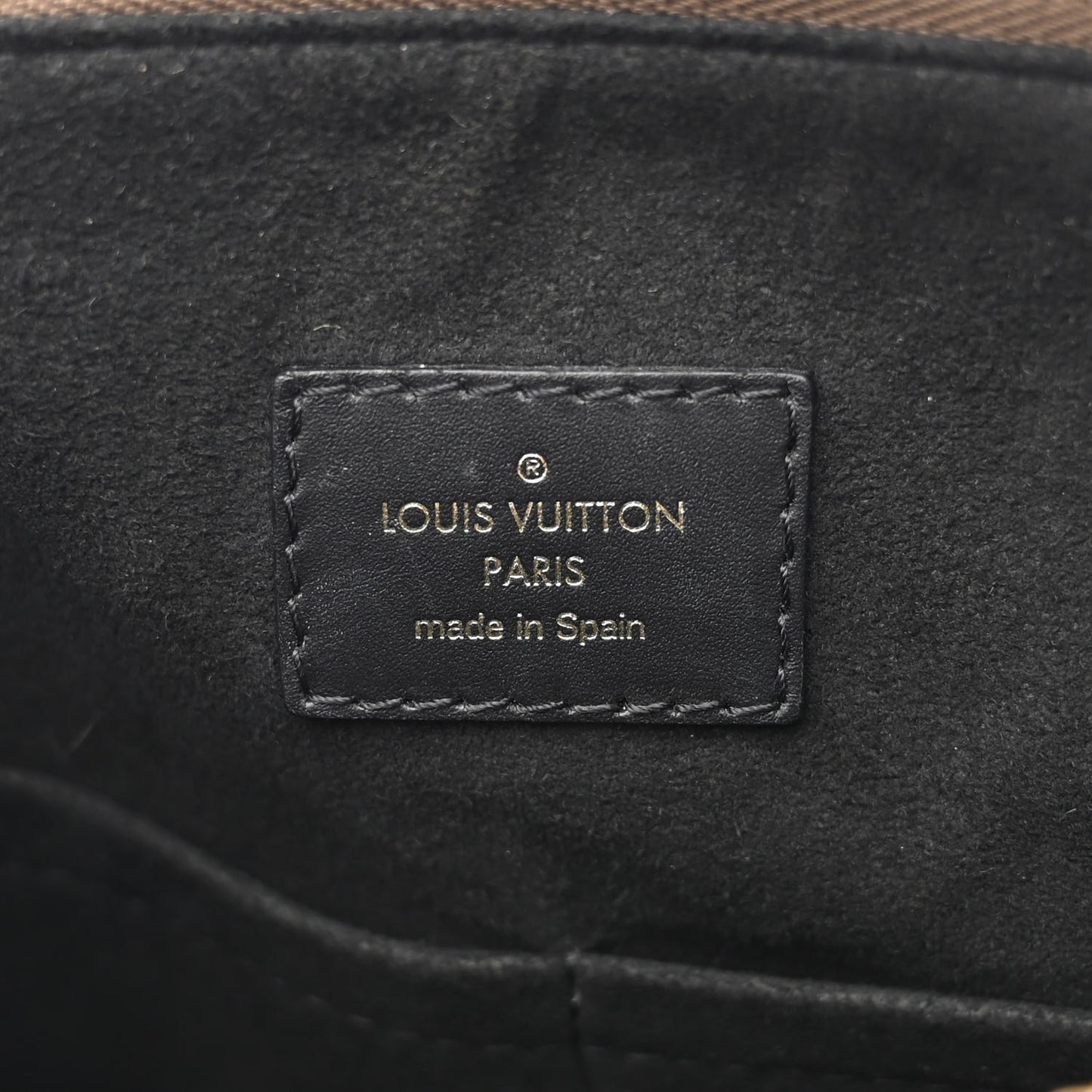 Monogram V Tote MM Khaki Cream