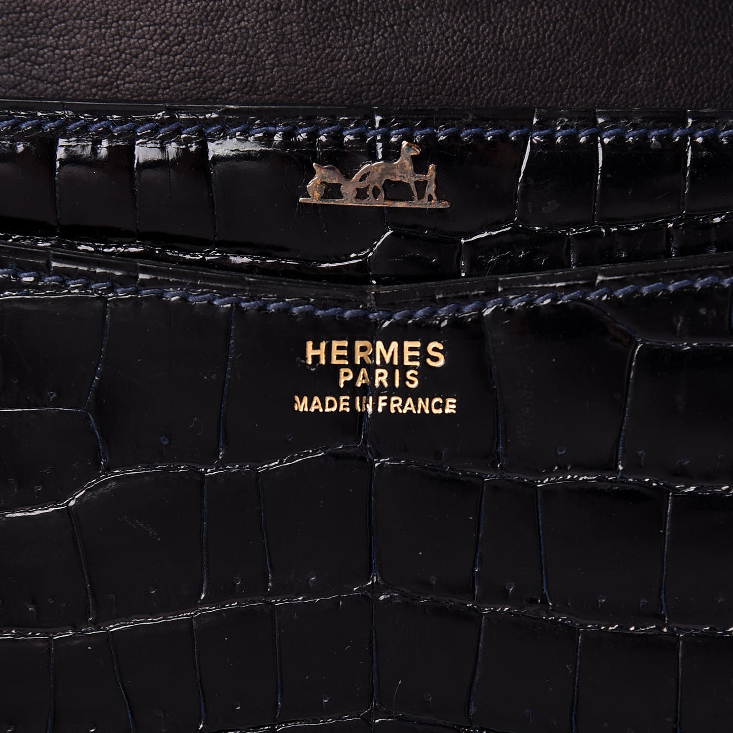 Shiny Crocodile Faco Clutch Bleu Marine