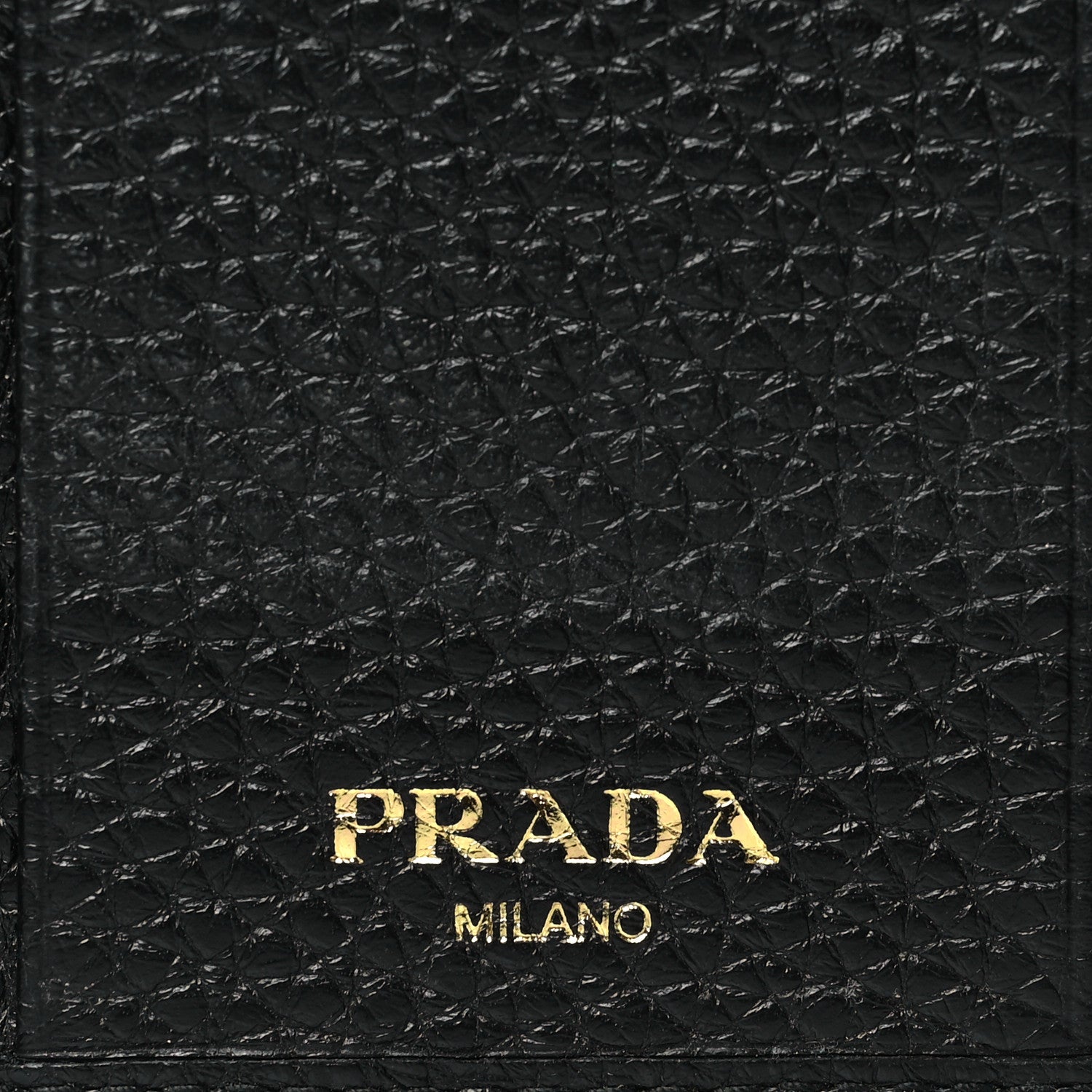 Prada Vitello Grain Move 6 Key Holder Black 1730664 – FASHIONPHILE