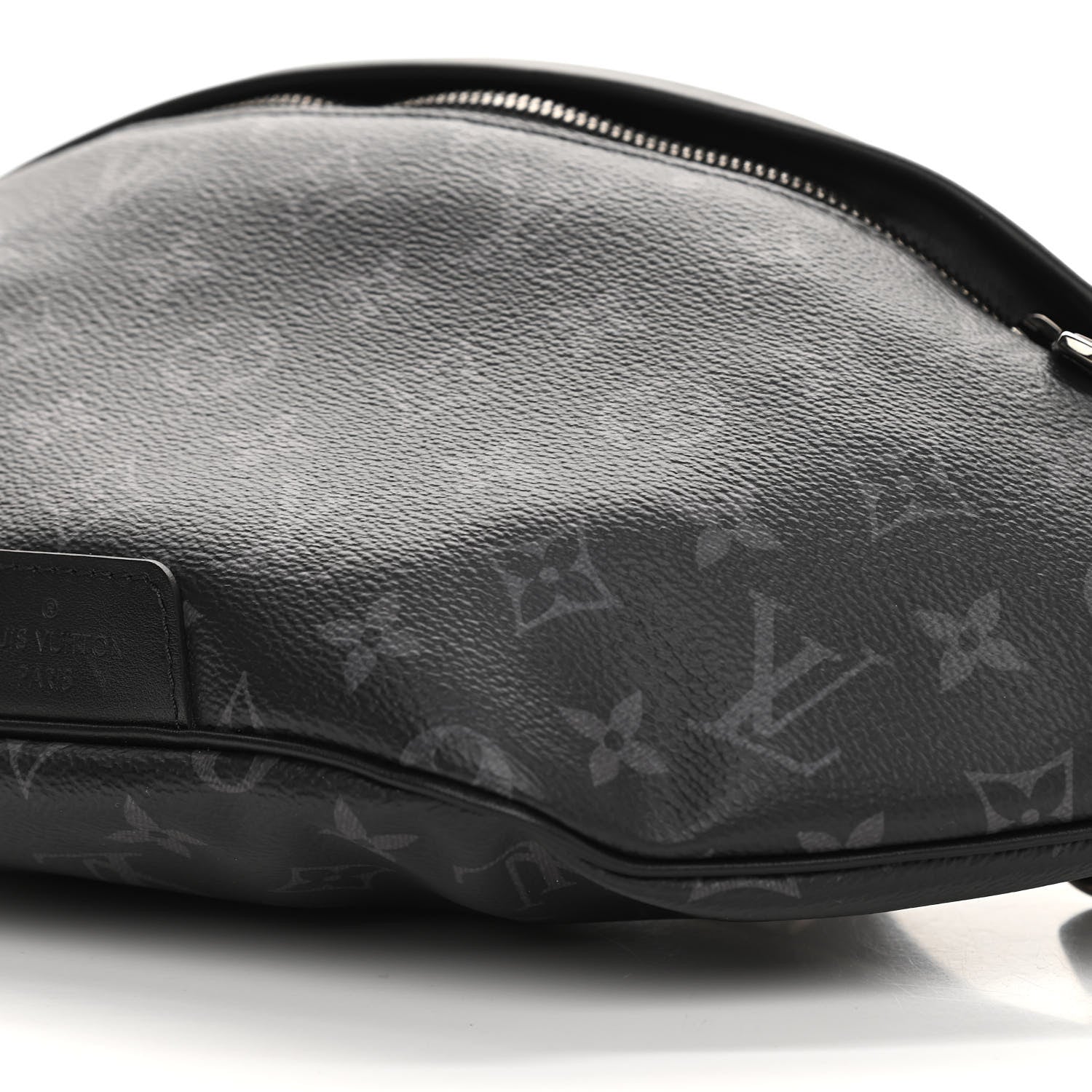 Louis Vuitton Monogram Eclipse Discovery Bumbag 9 of 9