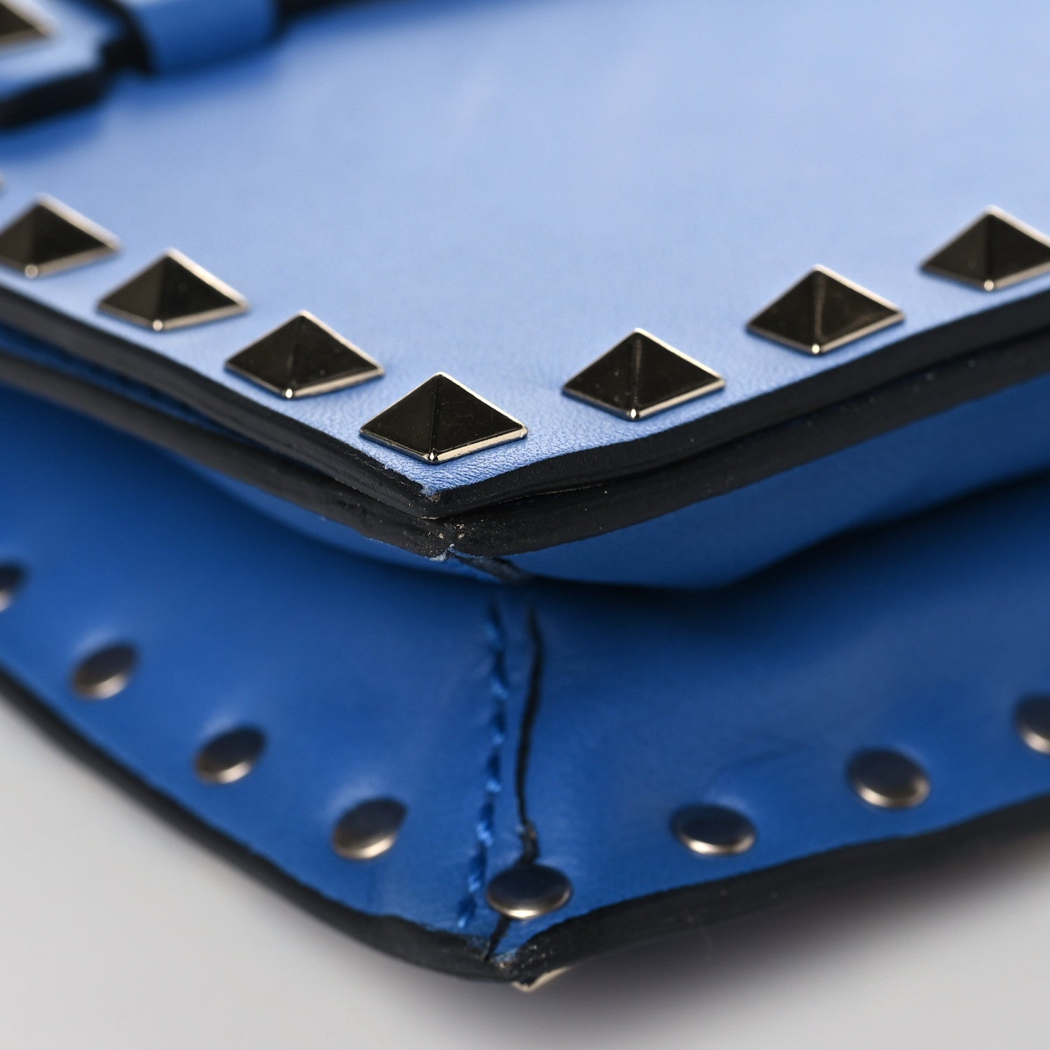Valentino Garavani Nappa Small Rockstud Wristlet Clutch Light Sapphire 8 of 9