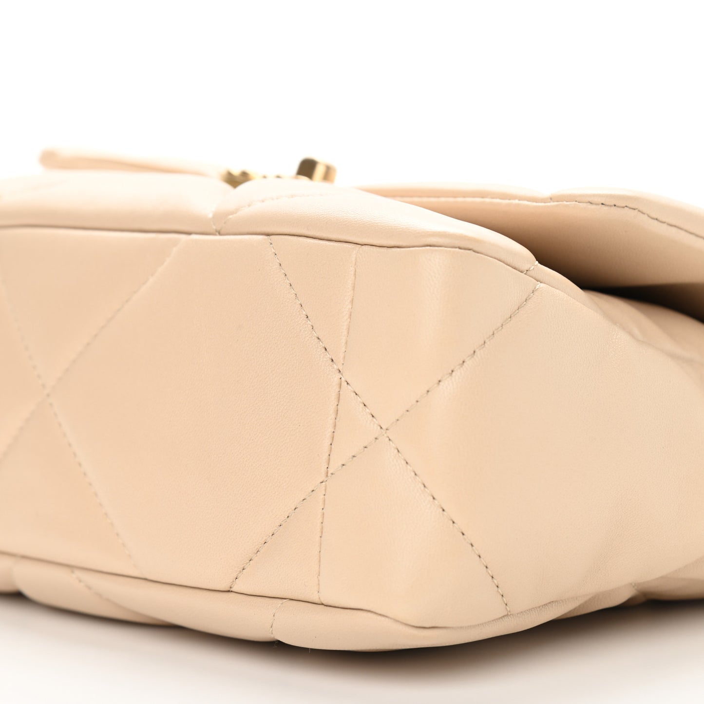 Lambskin Quilted Medium Chanel 19 Flap Beige
