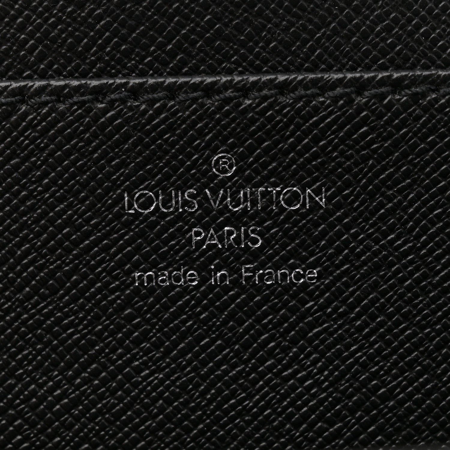 Louis Vuitton Taiga Neo Robusto 2 Compartment Briefcase Black 7 of 13