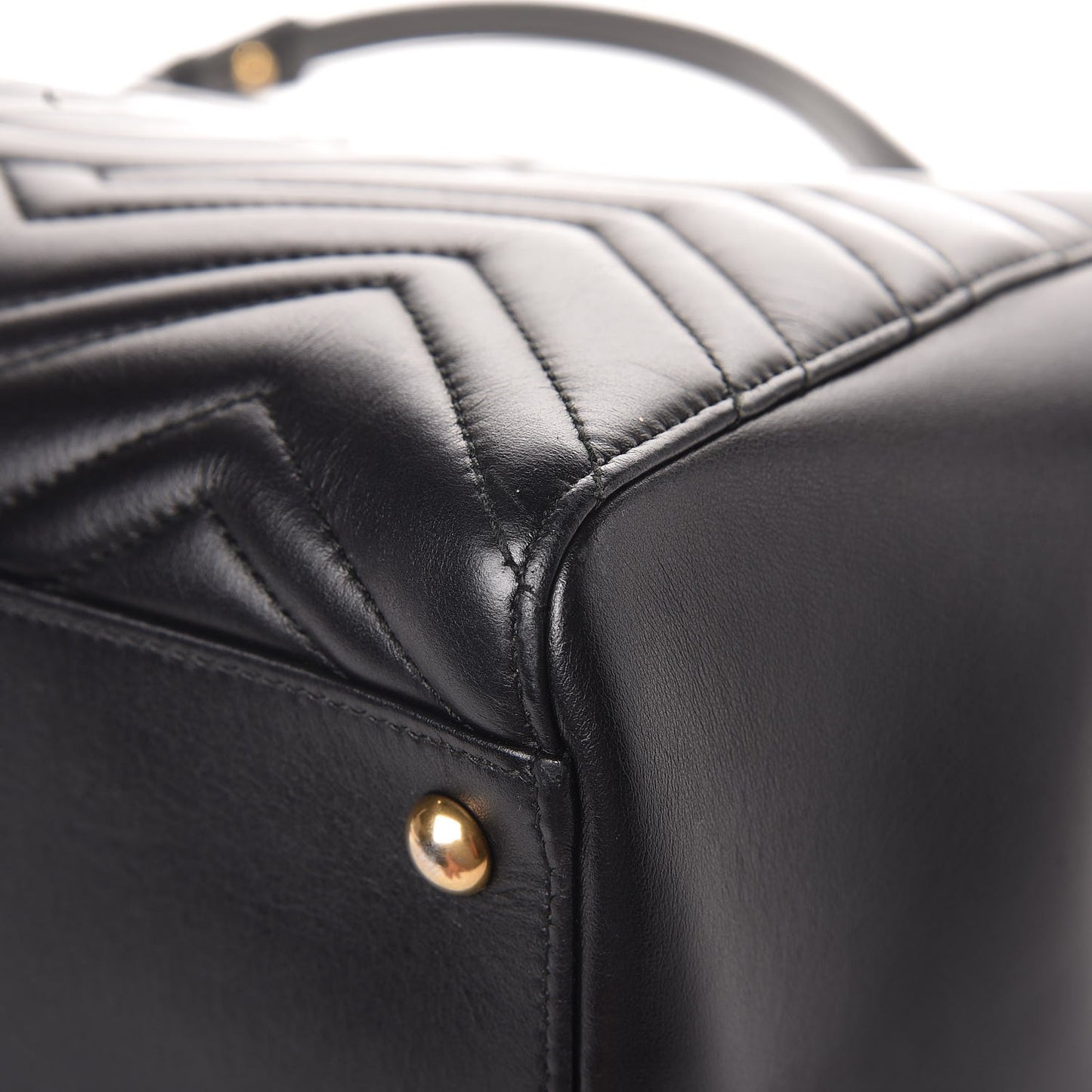 Calfskin Matelasse Medium GG Marmont Tote Black