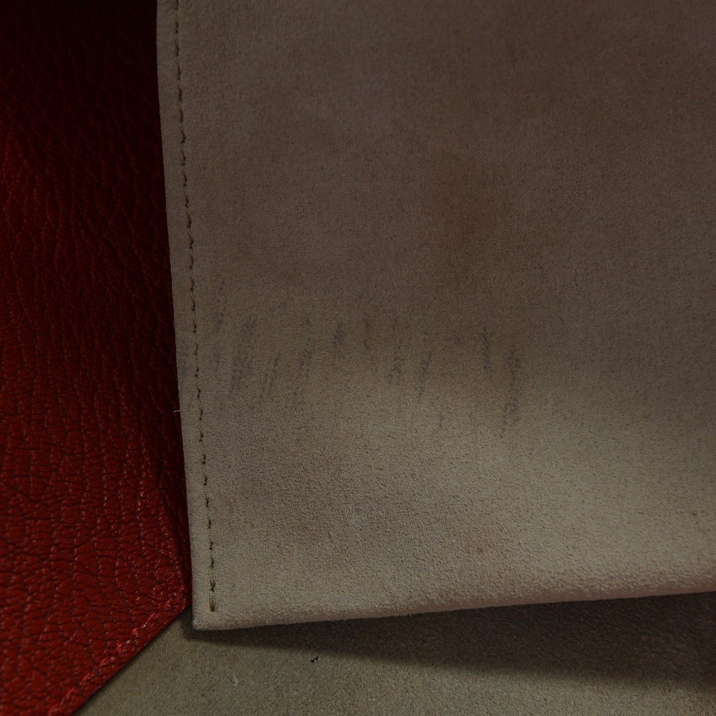 Grained Calfskin Drew Folded Clutch Red