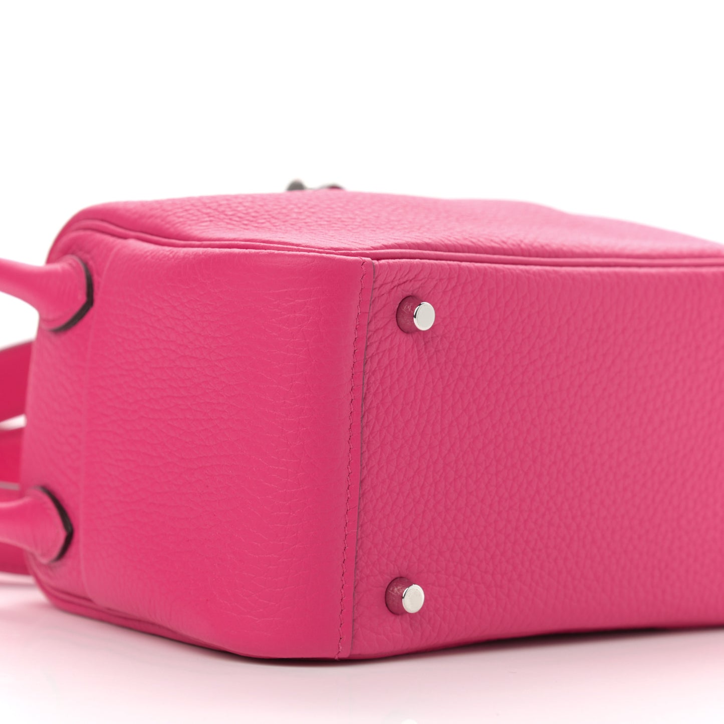 Taurillon Clemence Mini Lindy 20 Rose Shocking