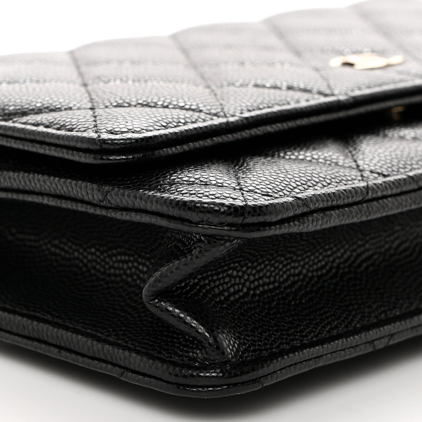 Caviar Quilted Wallet on Chain WOC Black