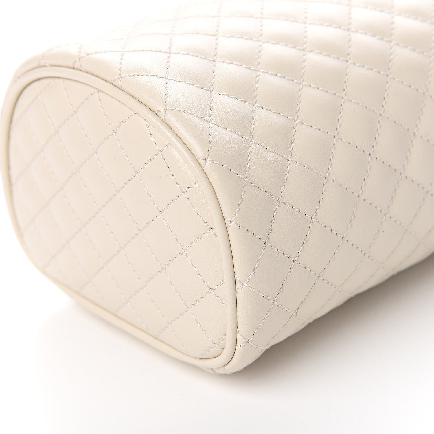 Gucci Calfskin Trapuntata Zumi Belt Bag Off White 8 of 10