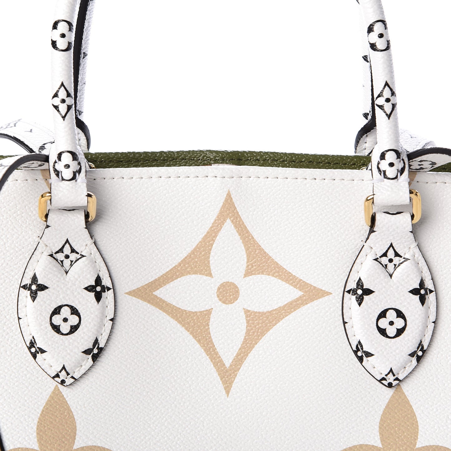 Monogram Giant Onthego GM Kaki Beige