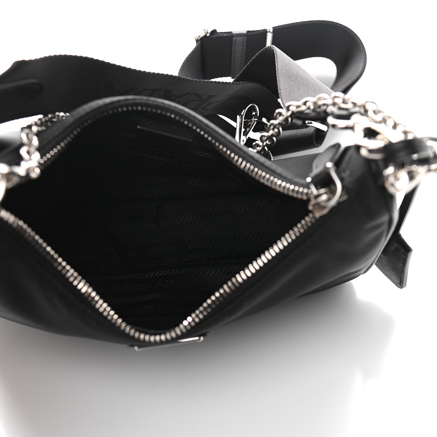 Prada Nylon Re-Edition 2005 Shoulder Bag Black 5 of 8