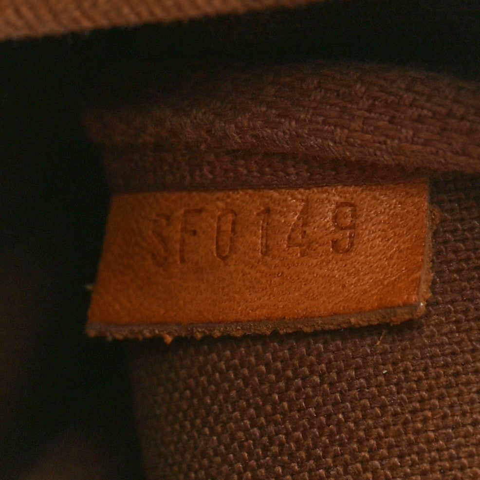 Louis Vuitton Monogram Mini Pochette Accessories 7 of 12