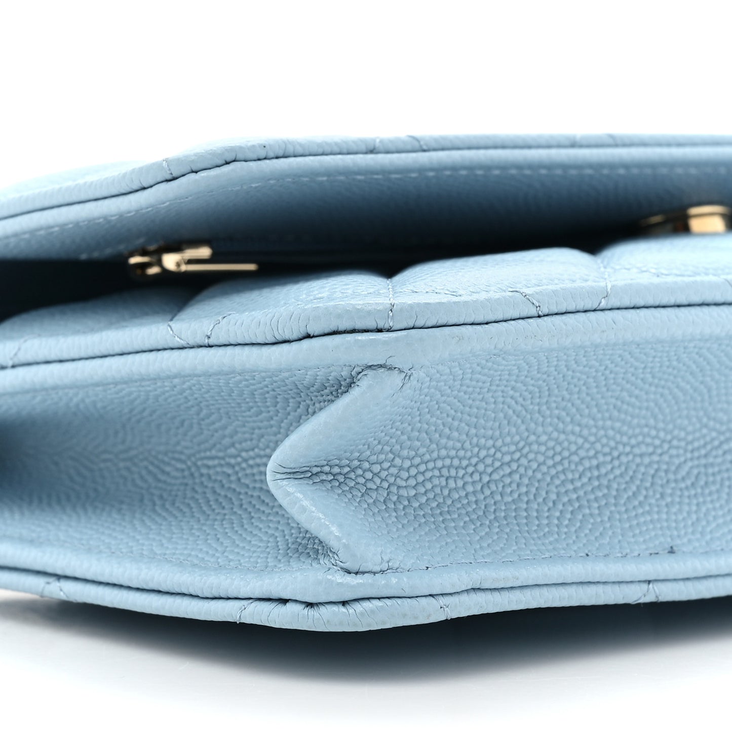 Caviar Quilted Wallet on Chain WOC Light Blue