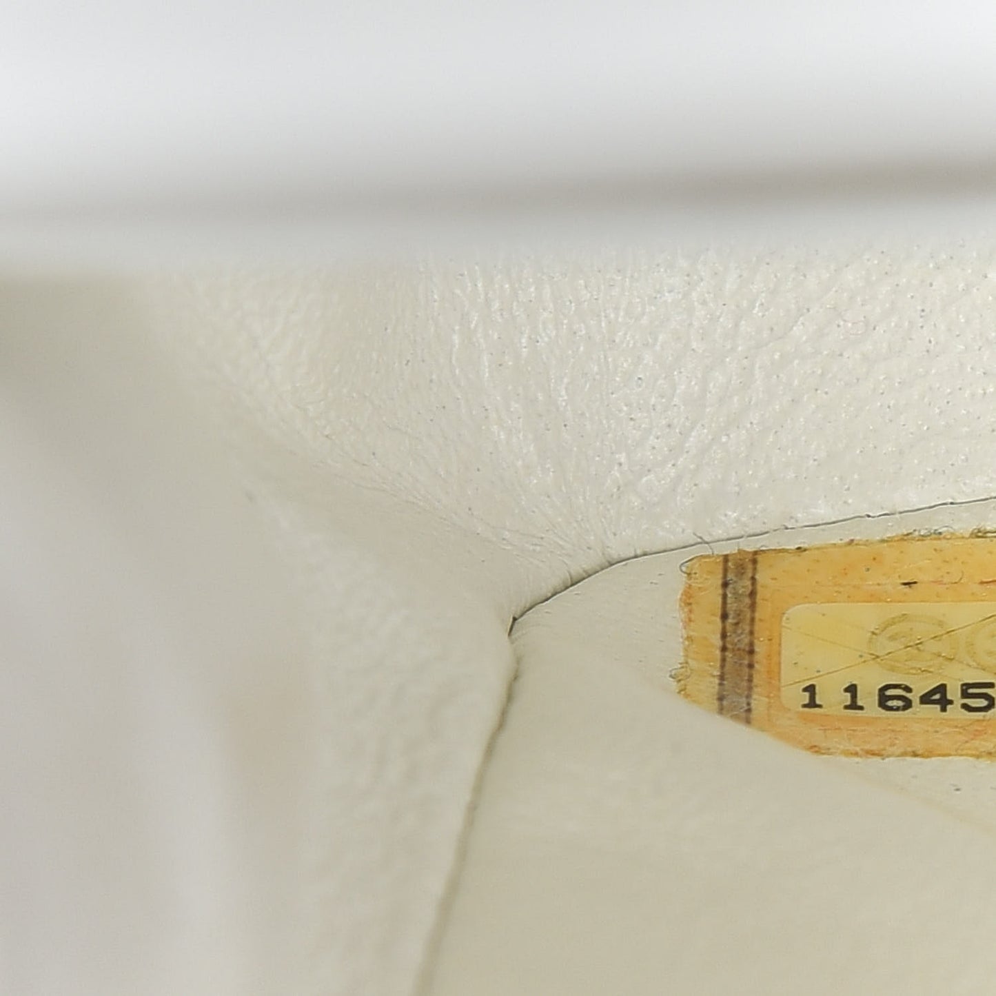 Caviar Quilted Medium Double Flap White