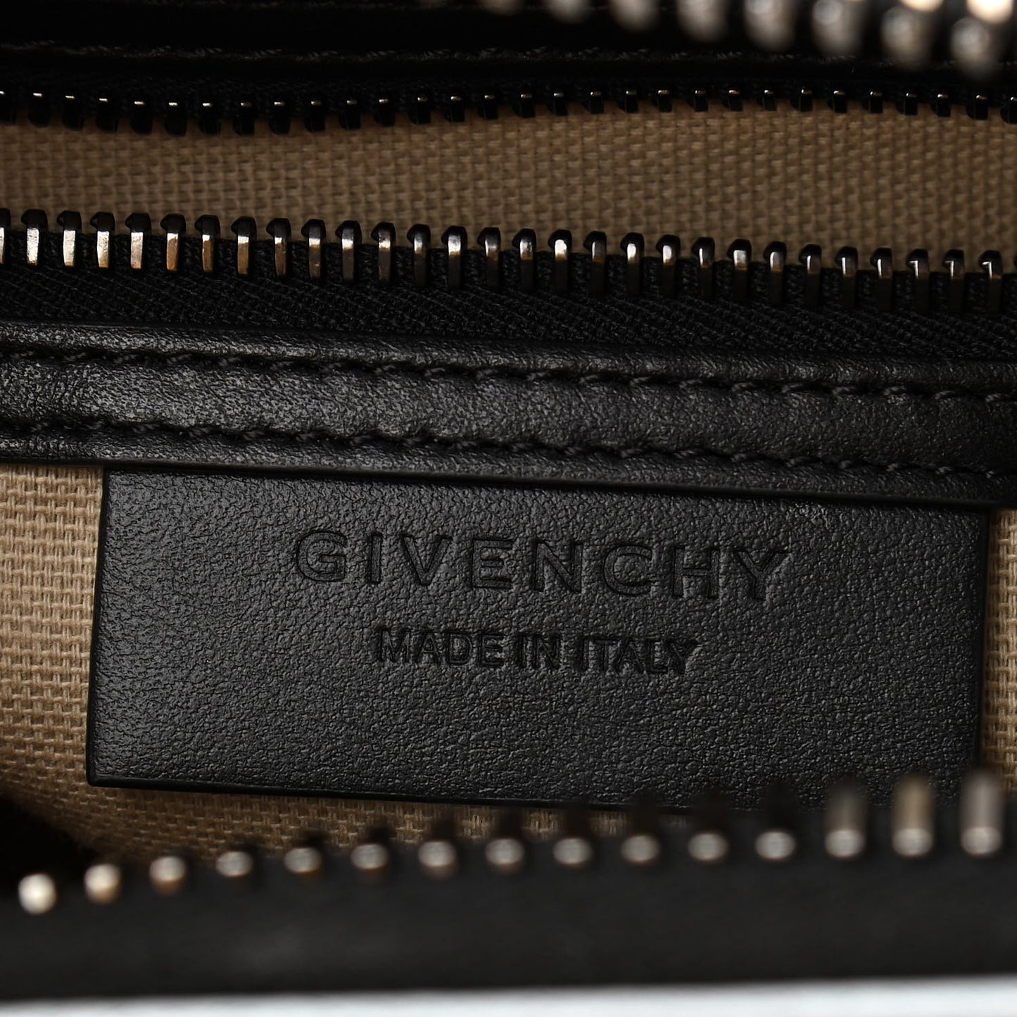 Smooth Calfskin Mini Chain Weave Antigona Black