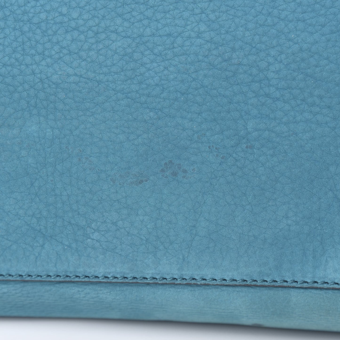 Vitello Range Medium Soho Chain Shoulder Bag Deep Cobalt