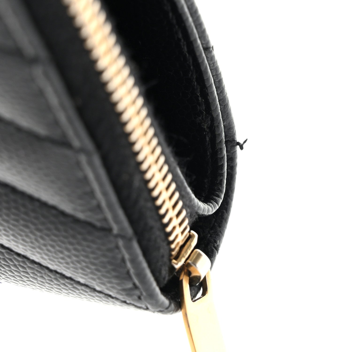 Saint Laurent Grain De Poudre Matelasse Chevron Monogram Compact Zip Around Wallet Black 14 of 14