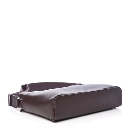 Louis Vuitton Taiga Anton Messenger PM Acajou 4 of 10