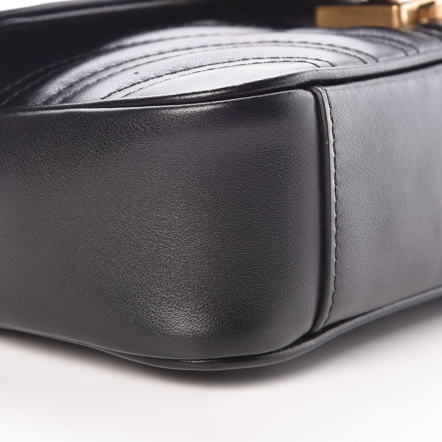 Calfskin Matelasse Mini GG Marmont Shoulder Bag Black