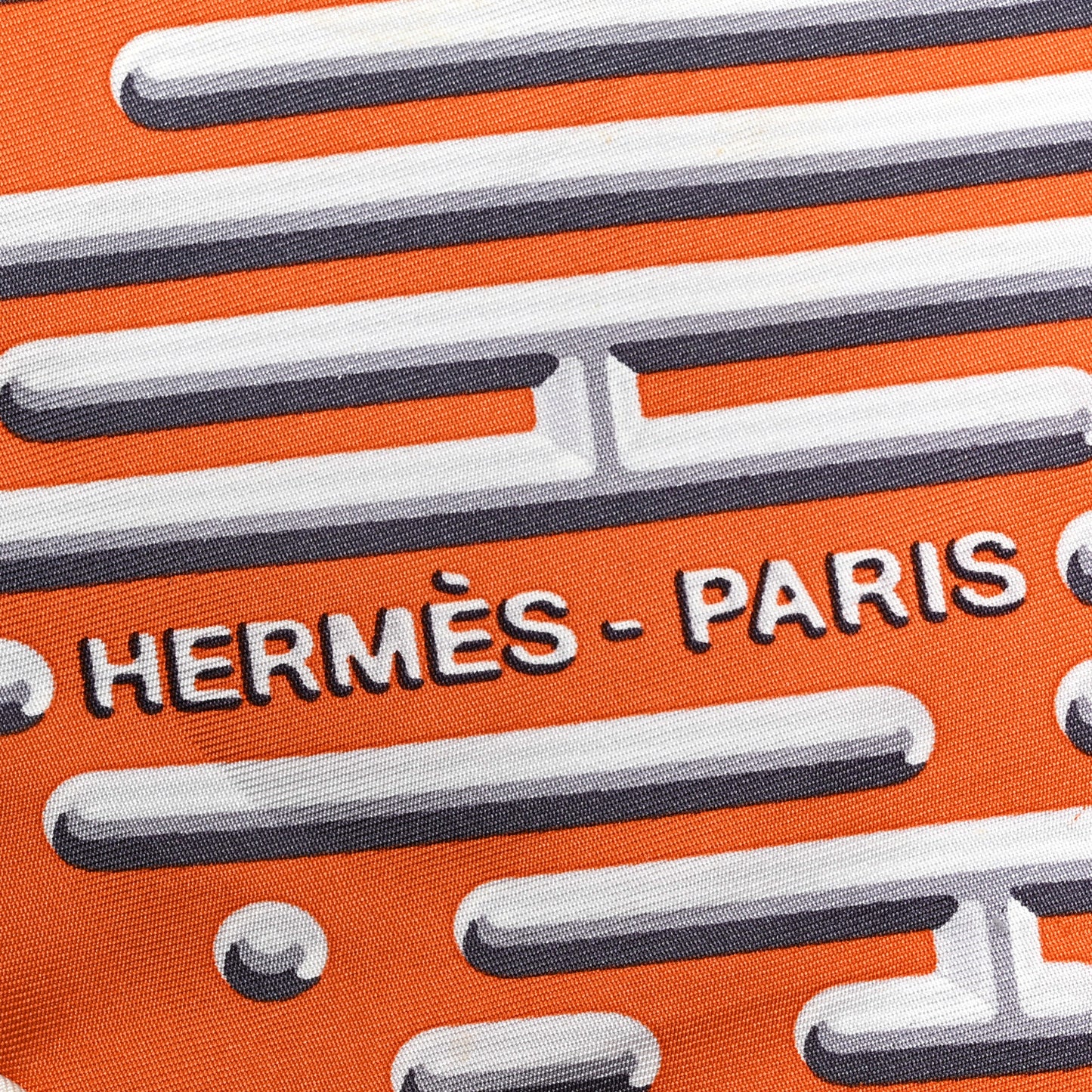 Silk Parcours D'H Scarf 90