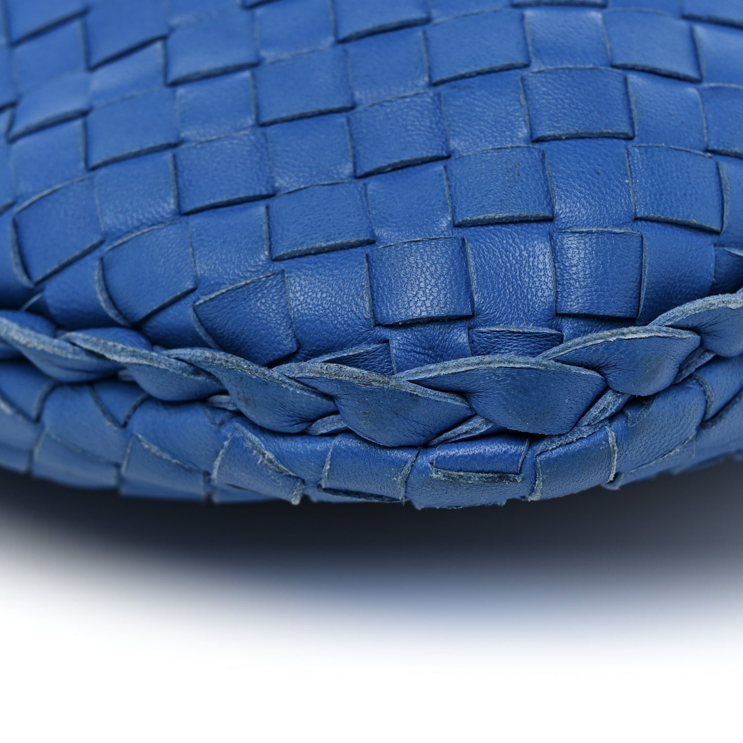 Nappa Intrecciato Medium Veneta Hobo Signal Blue