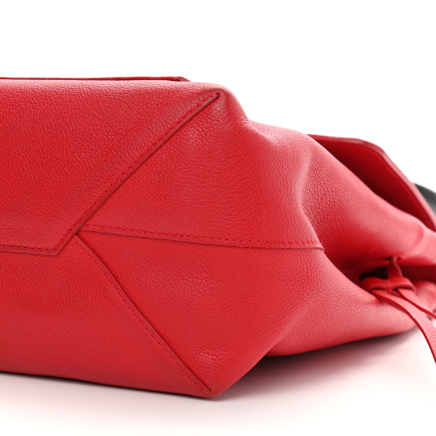 Calfskin Lockme MM Rouge