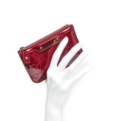 Louis Vuitton Vernis Key Pouch Pomme D'Amour 2 of 6