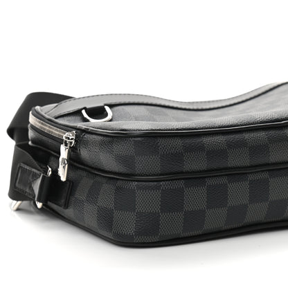 Louis Vuitton Damier Graphite Messenger 9 of 11